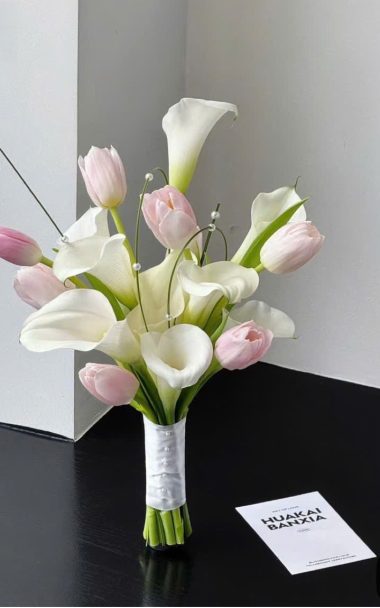 Hoa cưới C001
